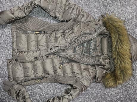 Superdry bundička, superdry,s