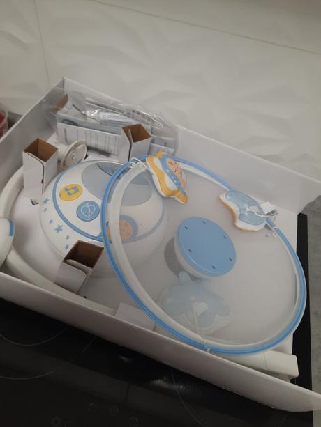 Projektor kolotoč na postieľku, 