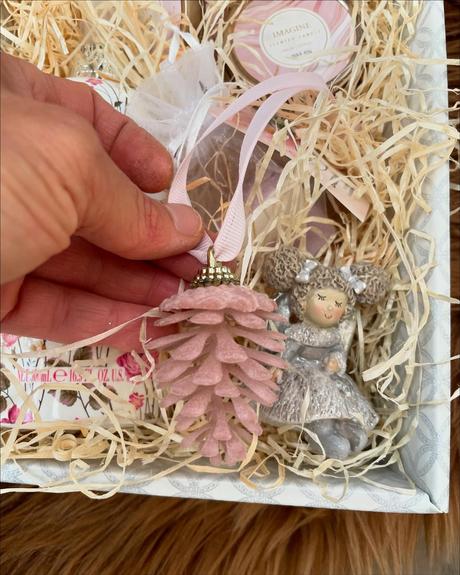 Anjelka na položenie - dievčatko so srdiečkom, 