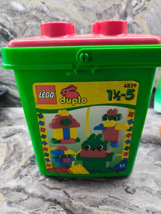 Lego duplo 4839 v kýbliku veľké množstvo kociek vy, 