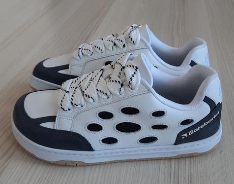 Barebarics fusion - white & charcoal 36, be lenka,36