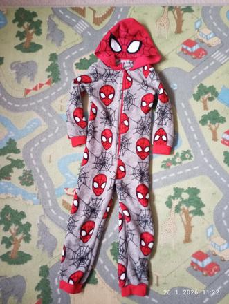 Overal spiderman, 122