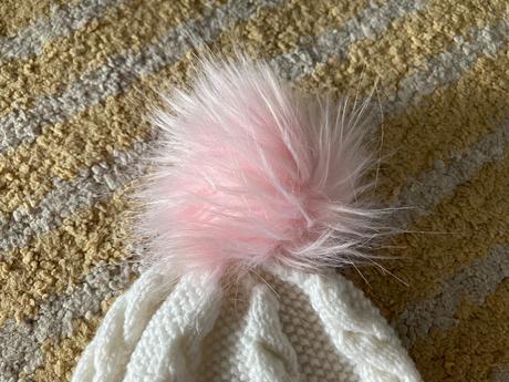 Čiapka s brmbolcom 104/110, 104