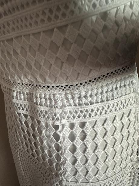 Overal s kraťasmi a dlhou háčkovanou sukňou guess, guess,l / m