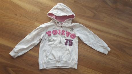 Mikinka na doma, george,122