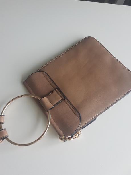 Kabelka crossbody,