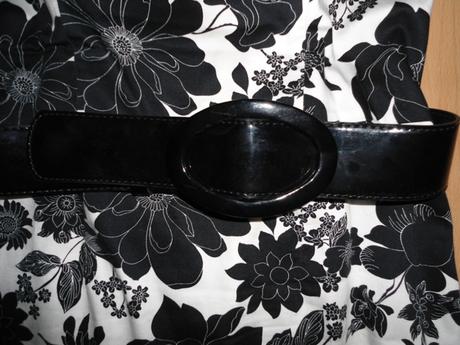 Cierno - biele saty, m