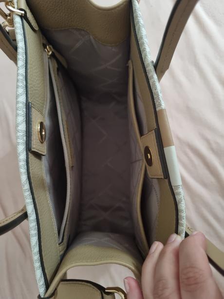 Minimalne nosená kabelka michael kors, michael kors