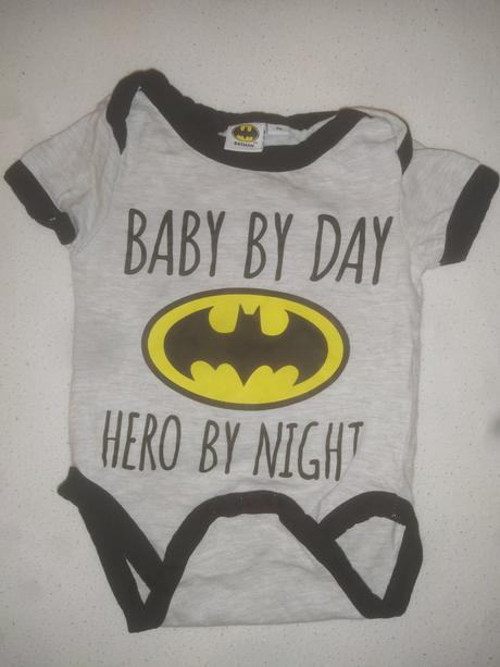 Body s krátkym rukávom, 74