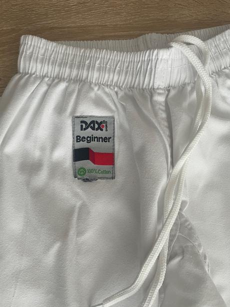 Kimono na karate, 122