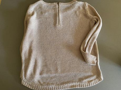 Ľahučký kremovy pulovrik, s