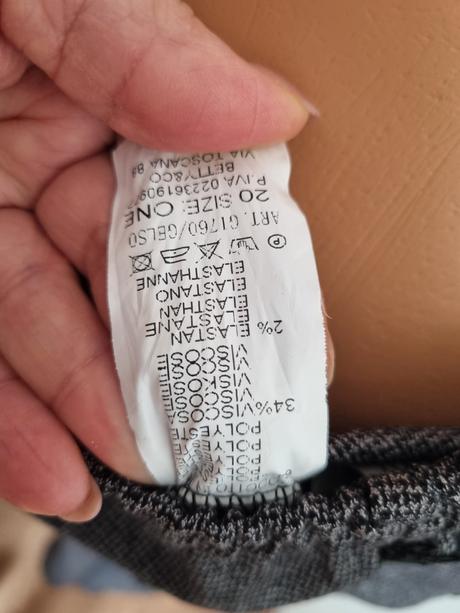 Prskané sivo čierne nohavice s výšivkou m/l, l
