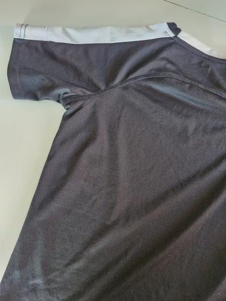 Športové tričko, 152