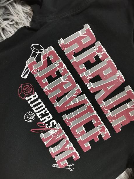 Čierne tričko, piazza italia,134