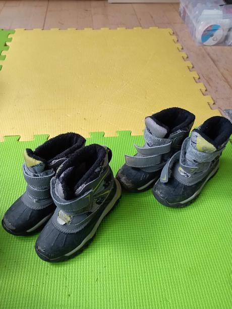 Balík oblečenia dvojičky chlapci, 86