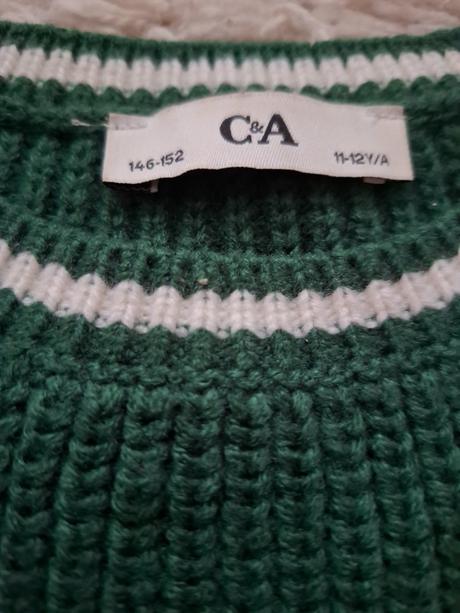 Sveter s medvedikom, c&a,152