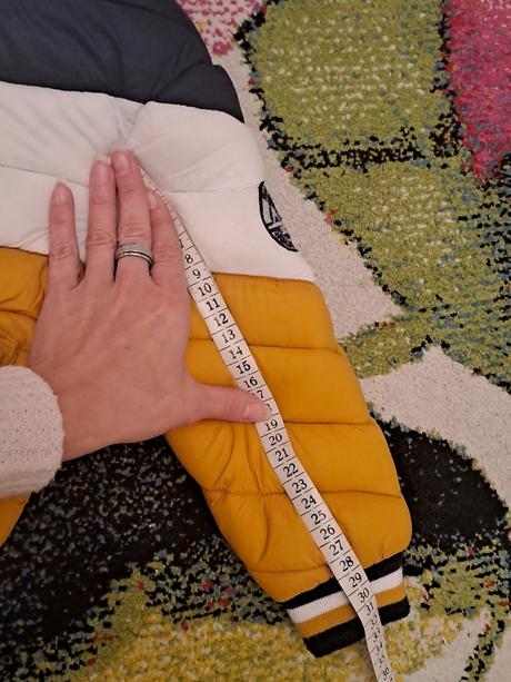 Krásna bunda 98, 98