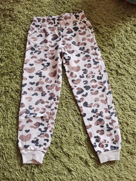 Tepláky, cena spolu, 128