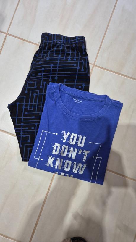 Pyžamo, reserved,158