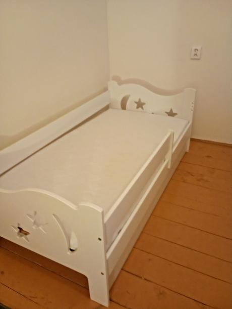 Krásna detská posteľ, šírka (cm): 80,dĺžka (cm): 160