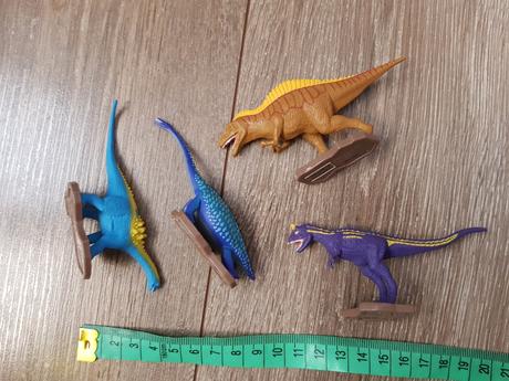 Dinosaurus 4 ks, 