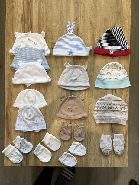 Čiapky a rukavičky pre bábätko, 56