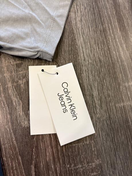Calvin klein panske tričko velkost m, calvin klein,m
