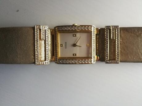 Guess original hodinky, guess