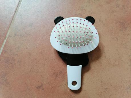 Dievčenská kefa panda, 