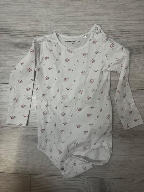 Body z organickej bavlny v top stave, reserved,86