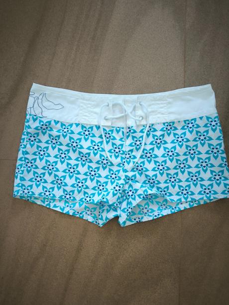 Dámske kraťasy, kenvelo,l