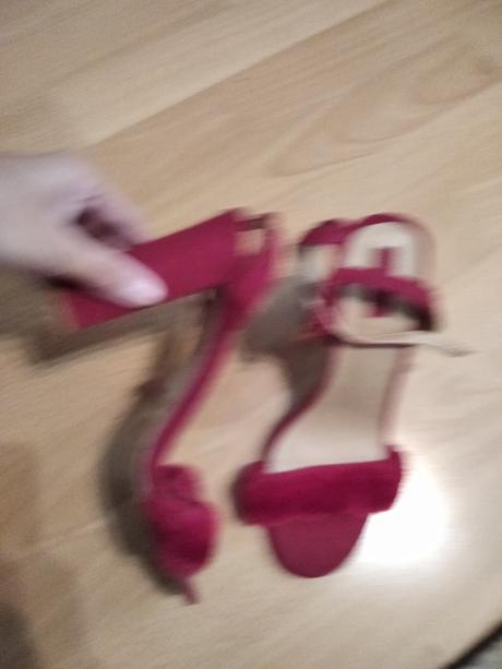 Štýlové sandalky forever21, 39