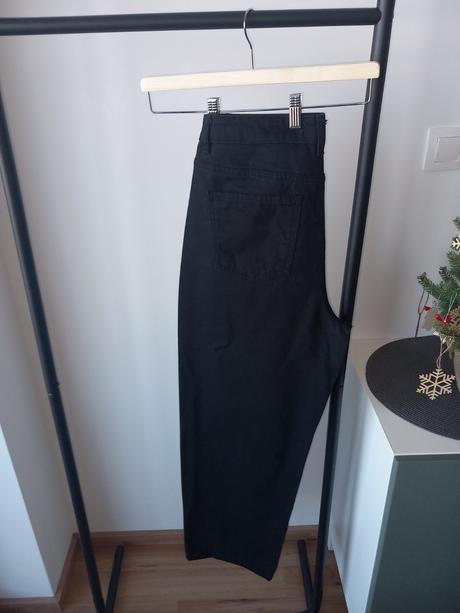 Čierne rifle s vysokým pásom m/40/l, reserved,m