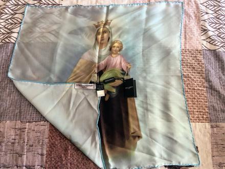 Dolce a gabbana hodvábna šatka (náboženský motív), 