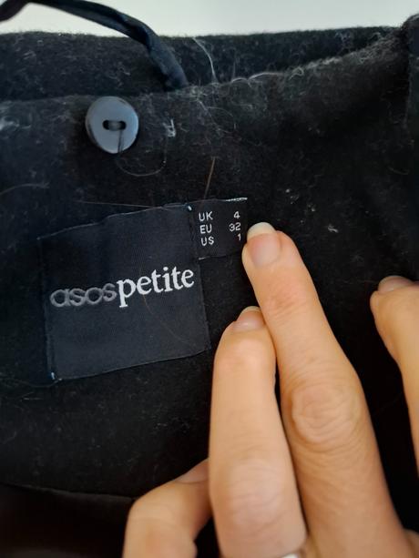 Kvalitný zimný kabátik, 152