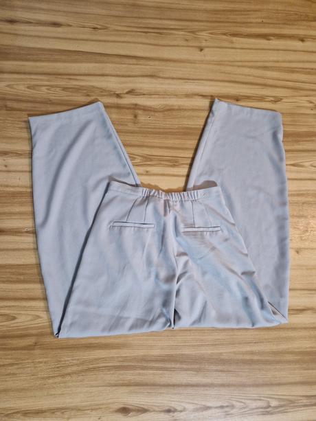 Balónové nohavice, stradivarius,xs