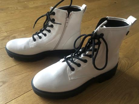 Biele traktorky workery, s.oliver,40