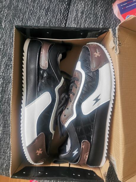 Topanky, tenisky, 40