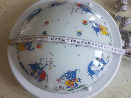 Väčšia stropnica/svietidlo/svetlo/luster/lampa, 