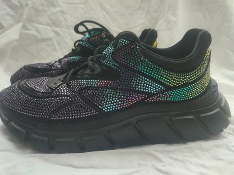 Botasky s kamienkami, guess,39