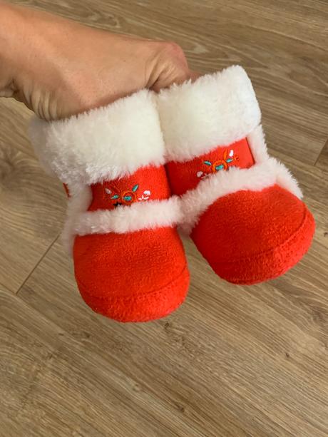 Vianočné capacky 12-18, f&f,19