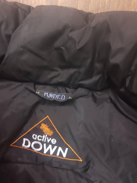 Nosené aj málo nosené bundy a vesta, všetko do 5 e, m