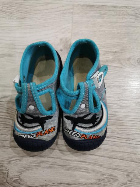 Papučky, deichmann,23