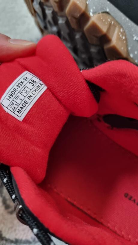 B3595 topánky, reserved,38