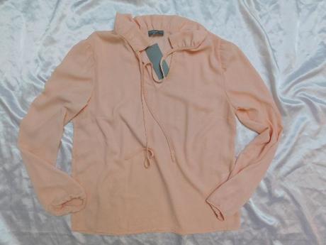 Kvalitna pekna bluzka, 40
