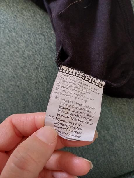 Tričko s čipkou, 36