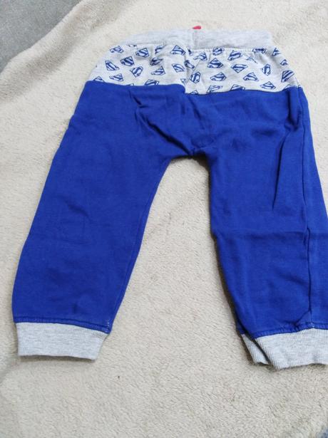 Chlapčenské tepláky, 92