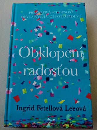 Obklopení radosťou,