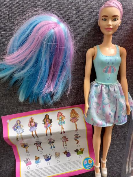 Color reveal barbie,
