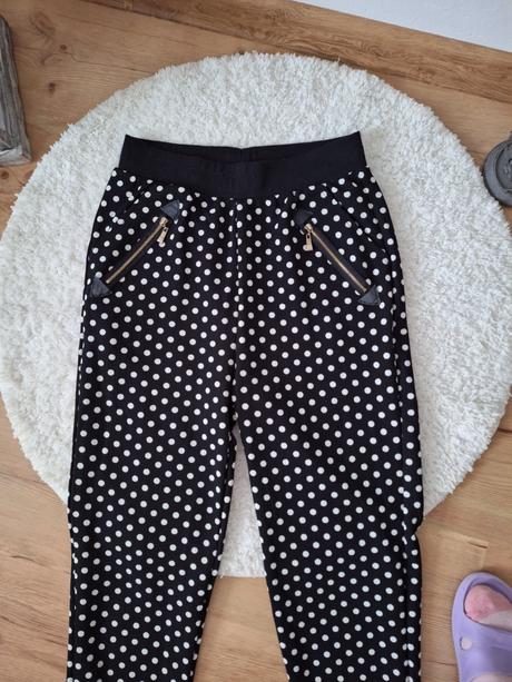 Nohavice pružné, m